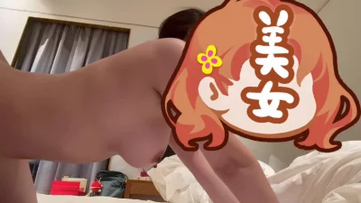 多体位暴操偷情小空姐