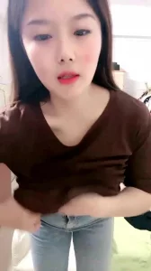 哺乳期八字大奶骚货